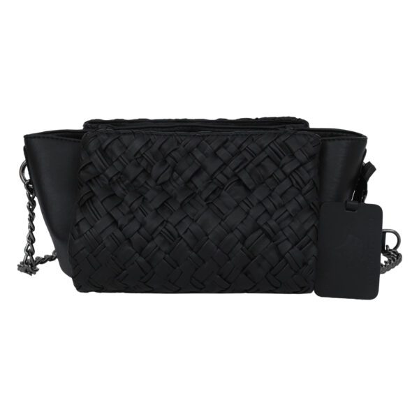 Bolsa Clutch Nômade, couro super macio, detalhe frontal em tressê artesanal de tiras largas e alça de metal ônix.