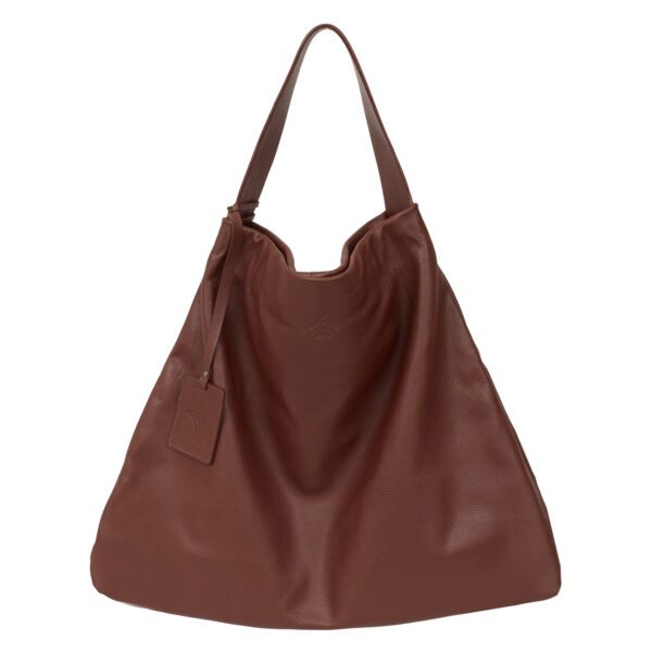 Bolsa Hobo Oversized na cor marrom, em couro macio e maleável, destacando a grande capacidade e o caimento slouchy