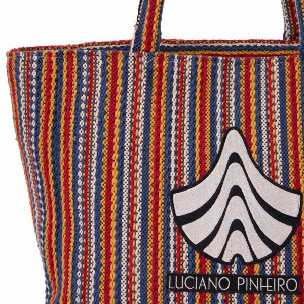 Maxxi Tote Mercado, bolsa sacola grande de tear artesanal mineiro em algodão reciclado, formato quadrado.
